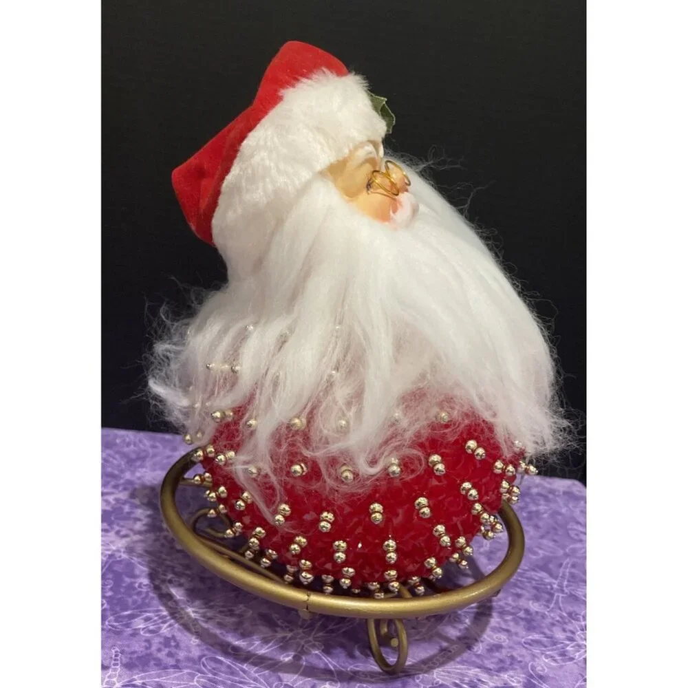 Vintage Handcrafted Beaded Push‎ Pin Christmas Round Large Santa Figure #1